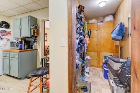 876 Thompson Street Schenectady NY 12306