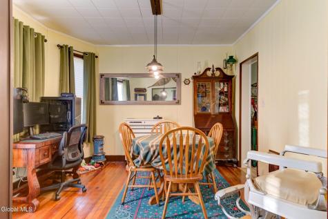 876 Thompson Street Schenectady NY 12306