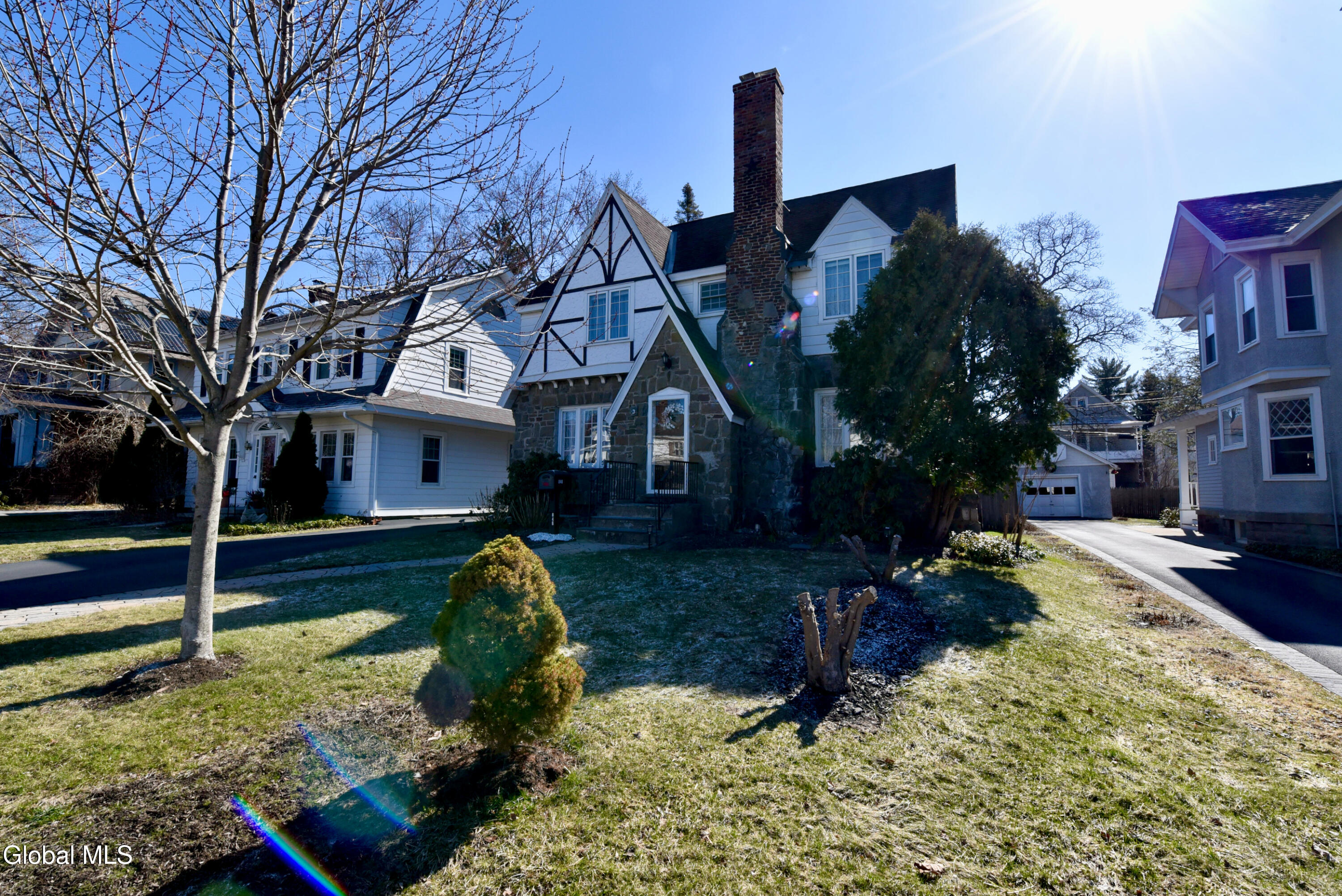 846 Wright Avenue Schenectady NY 12309