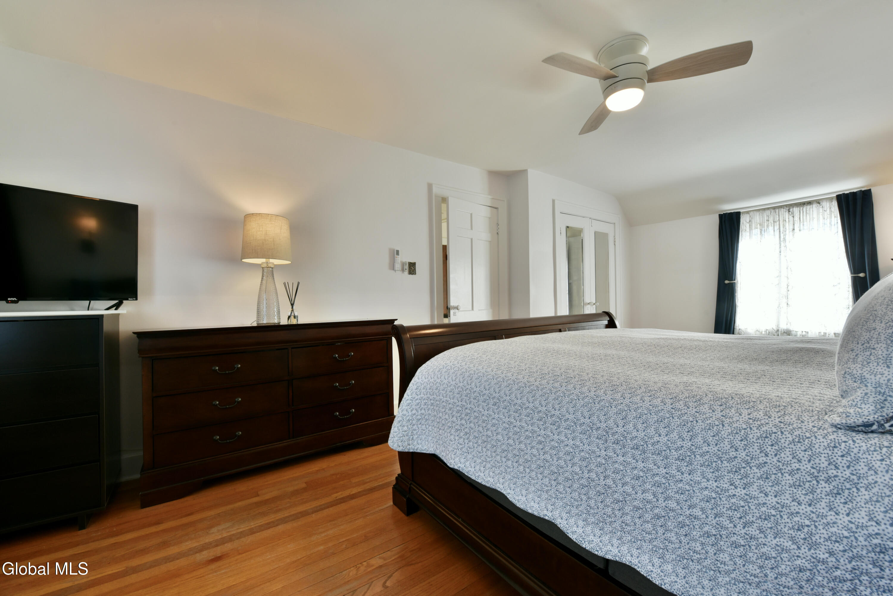 846 Wright Avenue Schenectady NY 12309