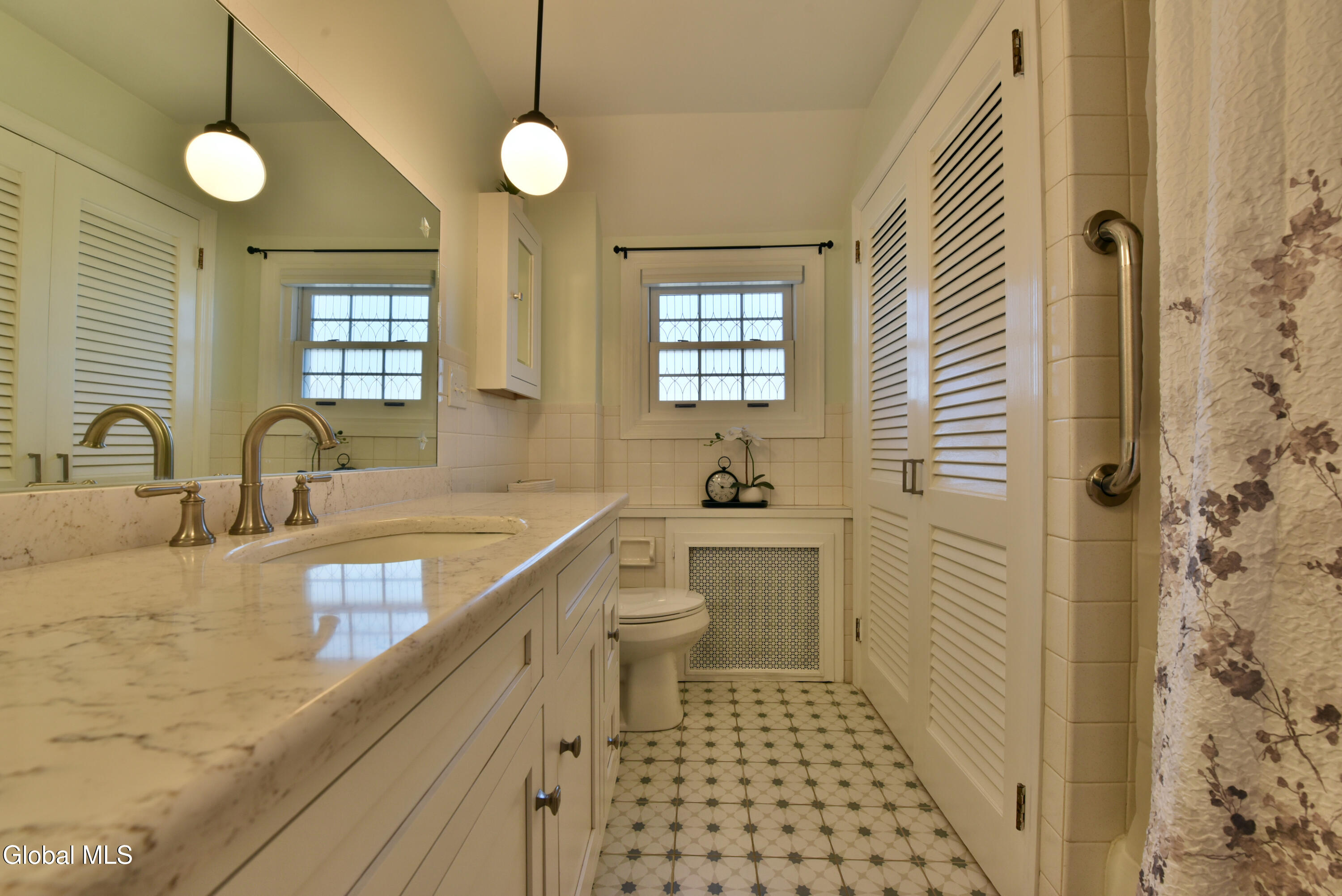 846 Wright Avenue Schenectady NY 12309