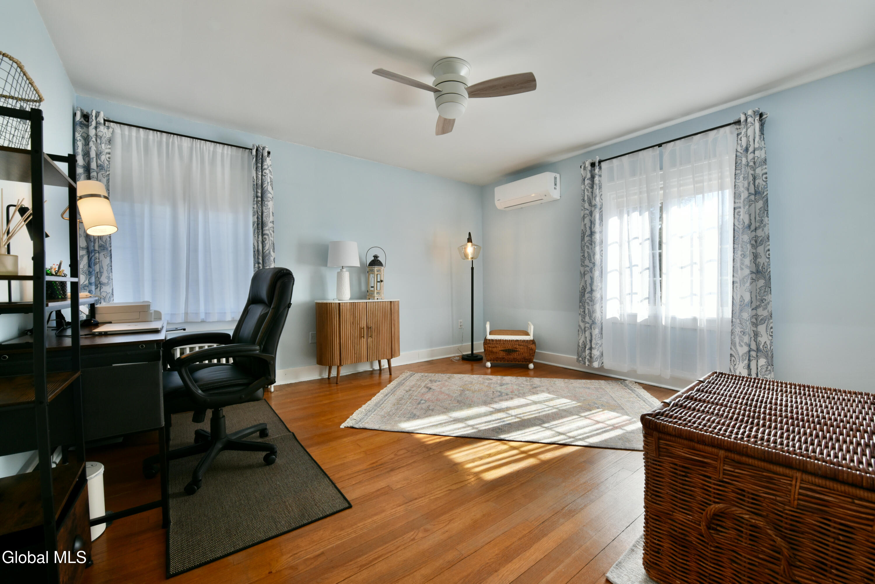 846 Wright Avenue Schenectady NY 12309