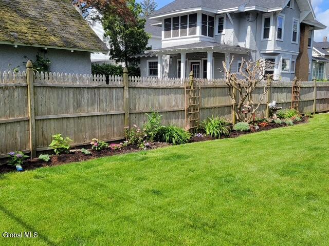 846 Wright Avenue Schenectady NY 12309