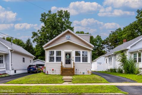 23 Elliott Avenue Schenectady NY 12304