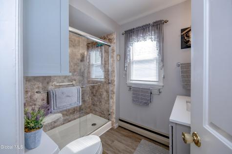 23 Elliott Avenue Schenectady NY 12304