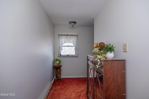 23 Elliott Avenue Schenectady NY 12304