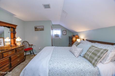 23 Elliott Avenue Schenectady NY 12304