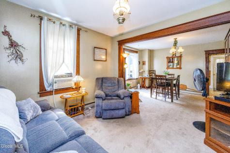 23 Elliott Avenue Schenectady NY 12304