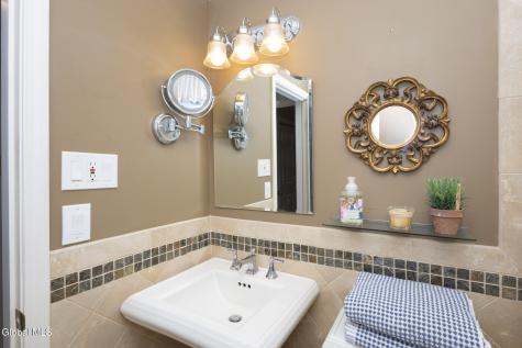 65 Pashley Road Glenville NY 12302