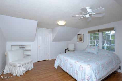 65 Pashley Road Glenville NY 12302