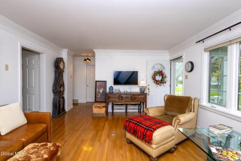 65 Pashley Road Glenville NY 12302