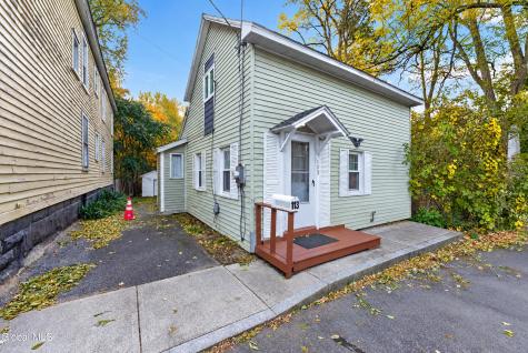 113 Walnut Street Schenectady NY 12308