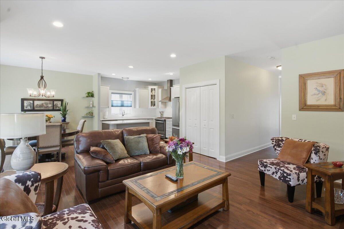 21 Woodlake Drive Saratoga Springs NY 12866
