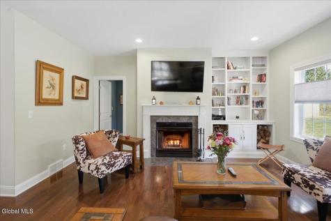 21 Woodlake Drive Saratoga Springs NY 12866