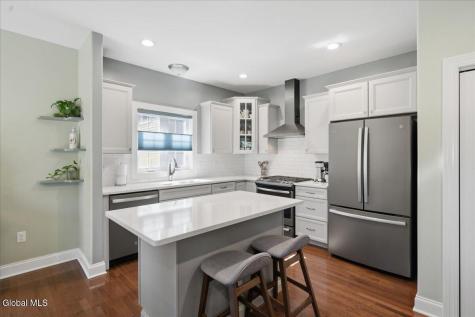 21 Woodlake Drive Saratoga Springs NY 12866