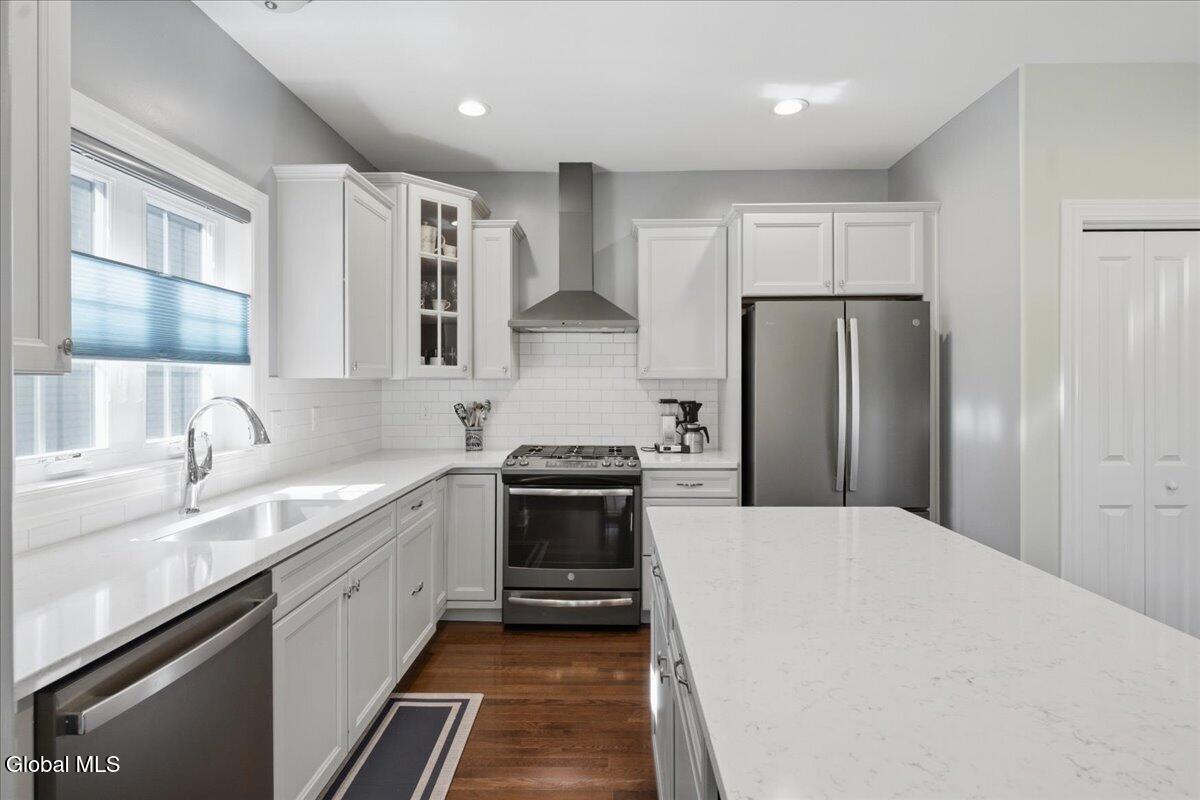 21 Woodlake Drive Saratoga Springs NY 12866