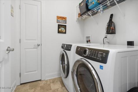 21 Woodlake Drive Saratoga Springs NY 12866