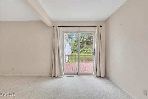 2027 Fairlawn Parkway Schenectady NY 12309