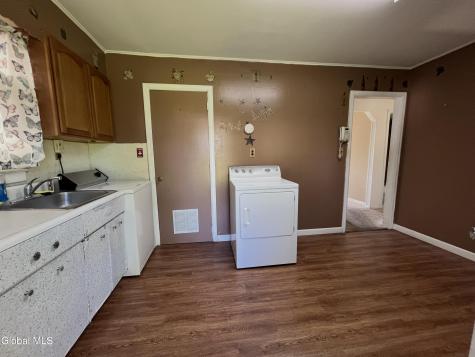 787 Troy-schenectady Road Latham NY 12110