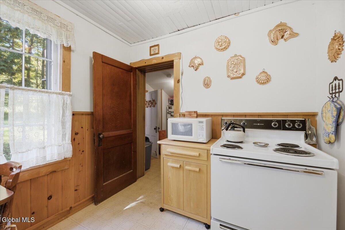 2687 New York 28 North Creek NY 12853