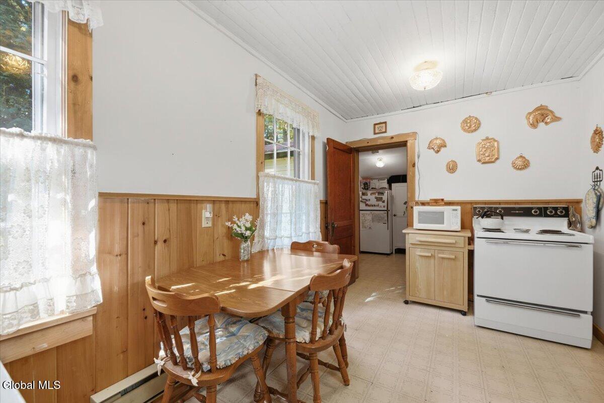 2687 New York 28 North Creek NY 12853
