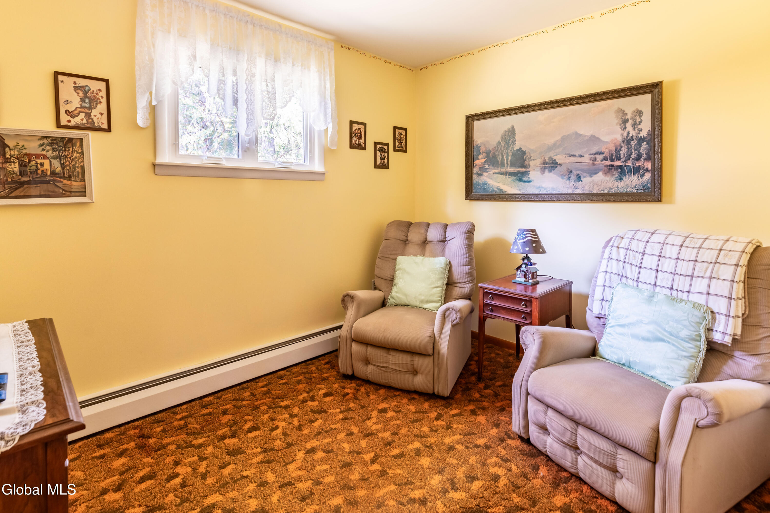 25 White Birch Lane West Coxsackie NY 12192