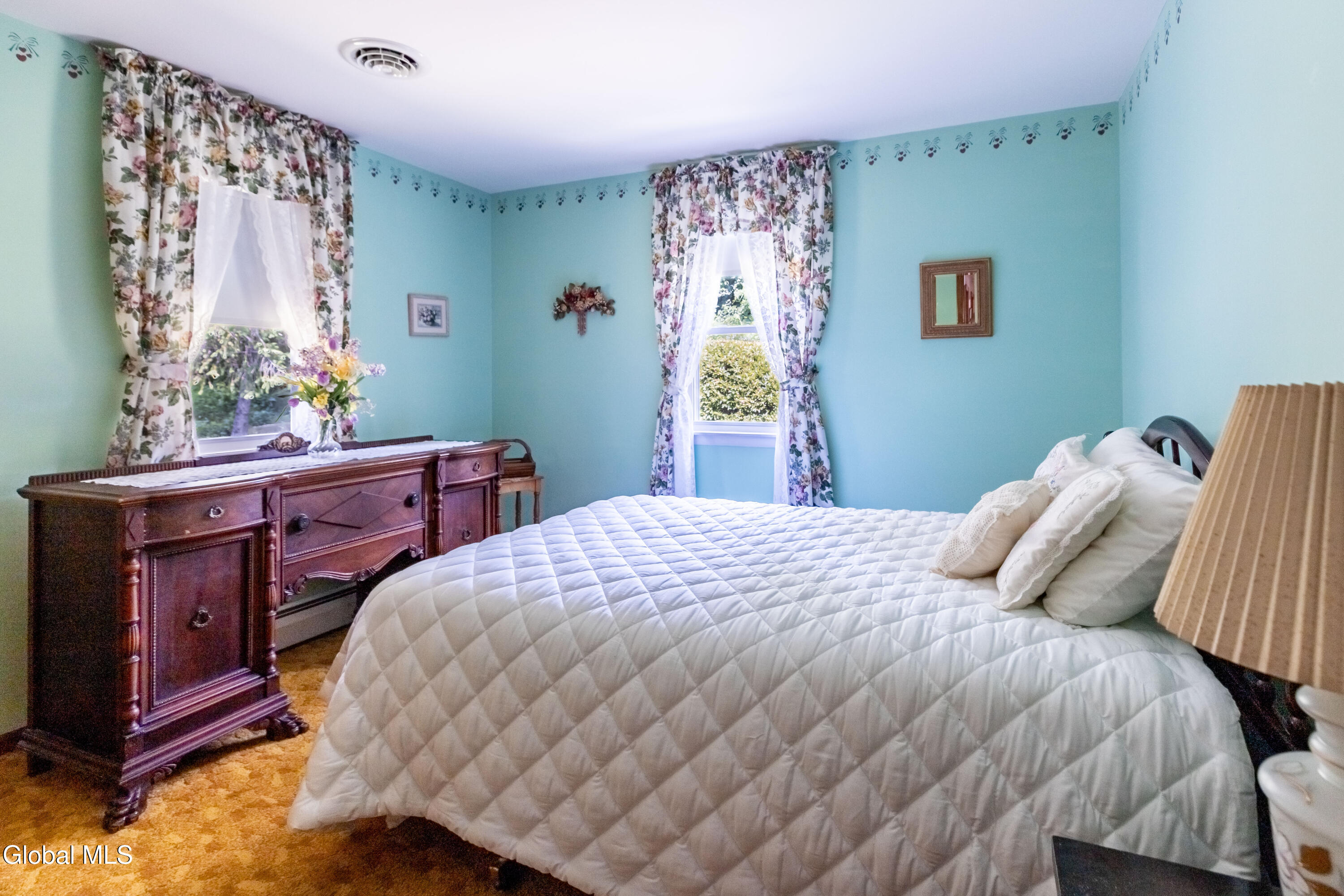25 White Birch Lane West Coxsackie NY 12192