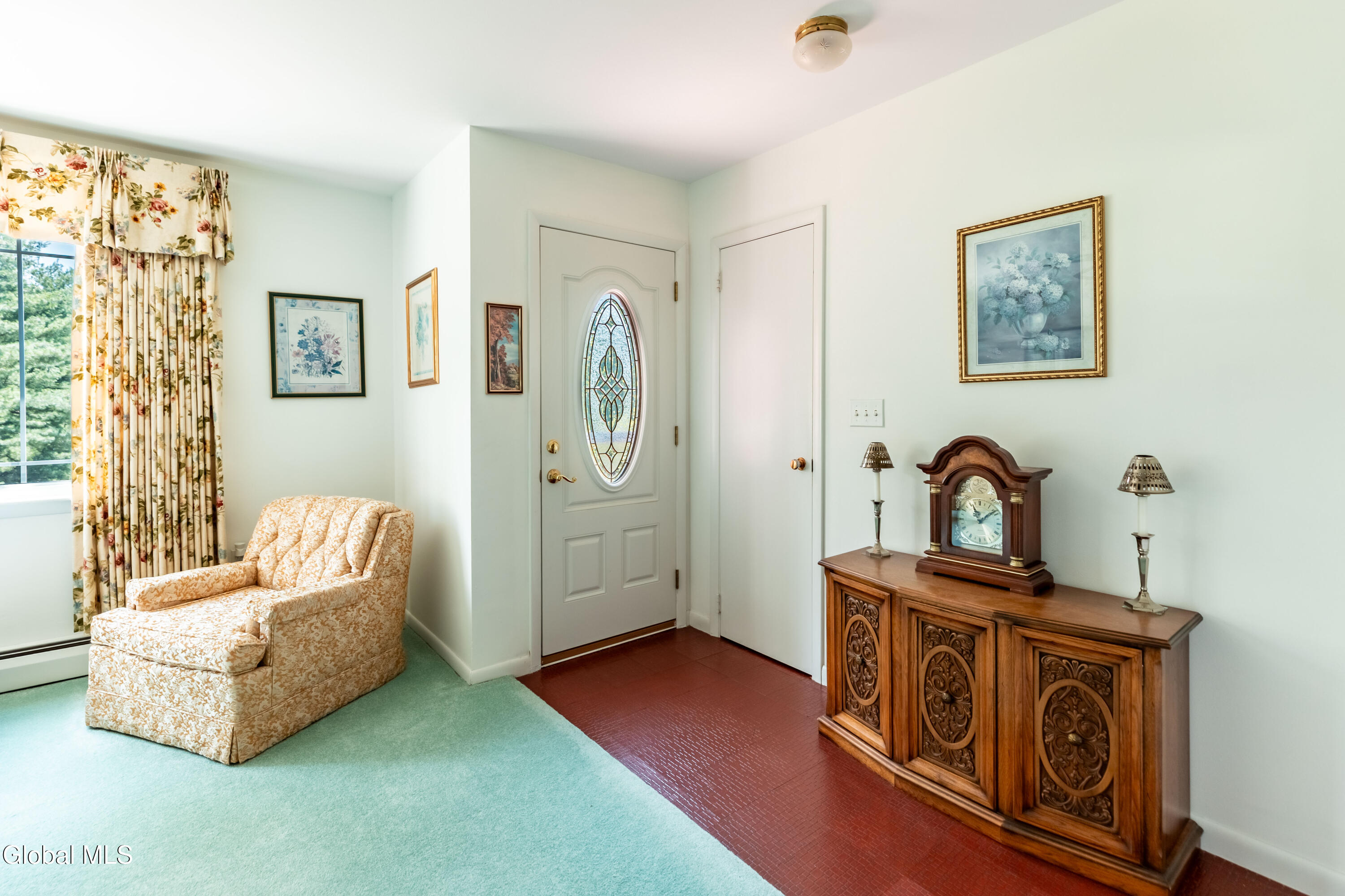 25 White Birch Lane West Coxsackie NY 12192