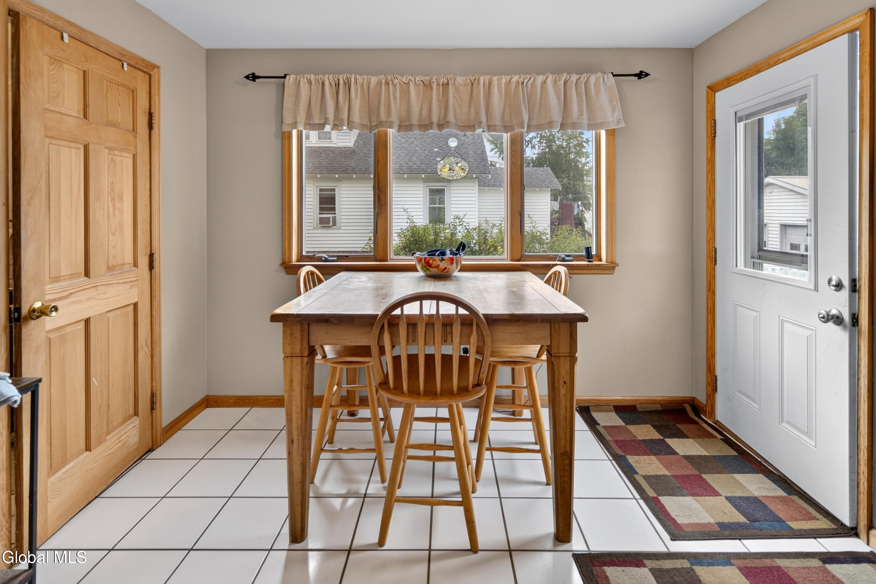 41 First Avenue Broadalbin NY 12025