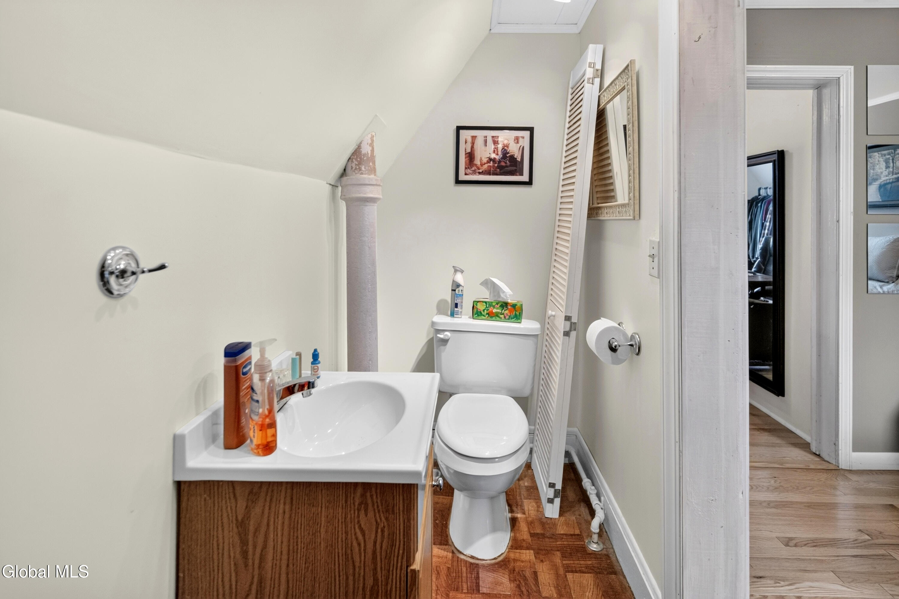 41 First Avenue Broadalbin NY 12025