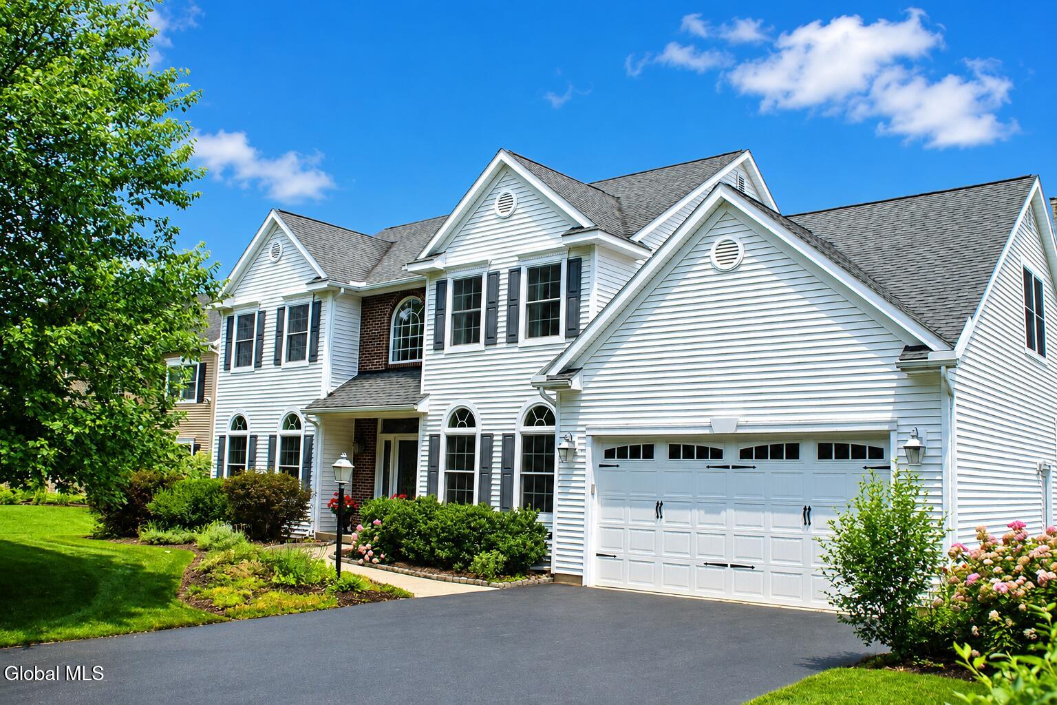706 Penney Lane Schenectady NY 12303
