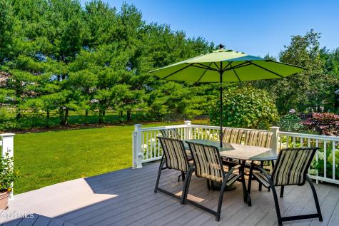 706 Penney Lane Schenectady NY 12303