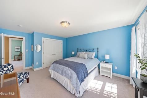 706 Penney Lane Schenectady NY 12303