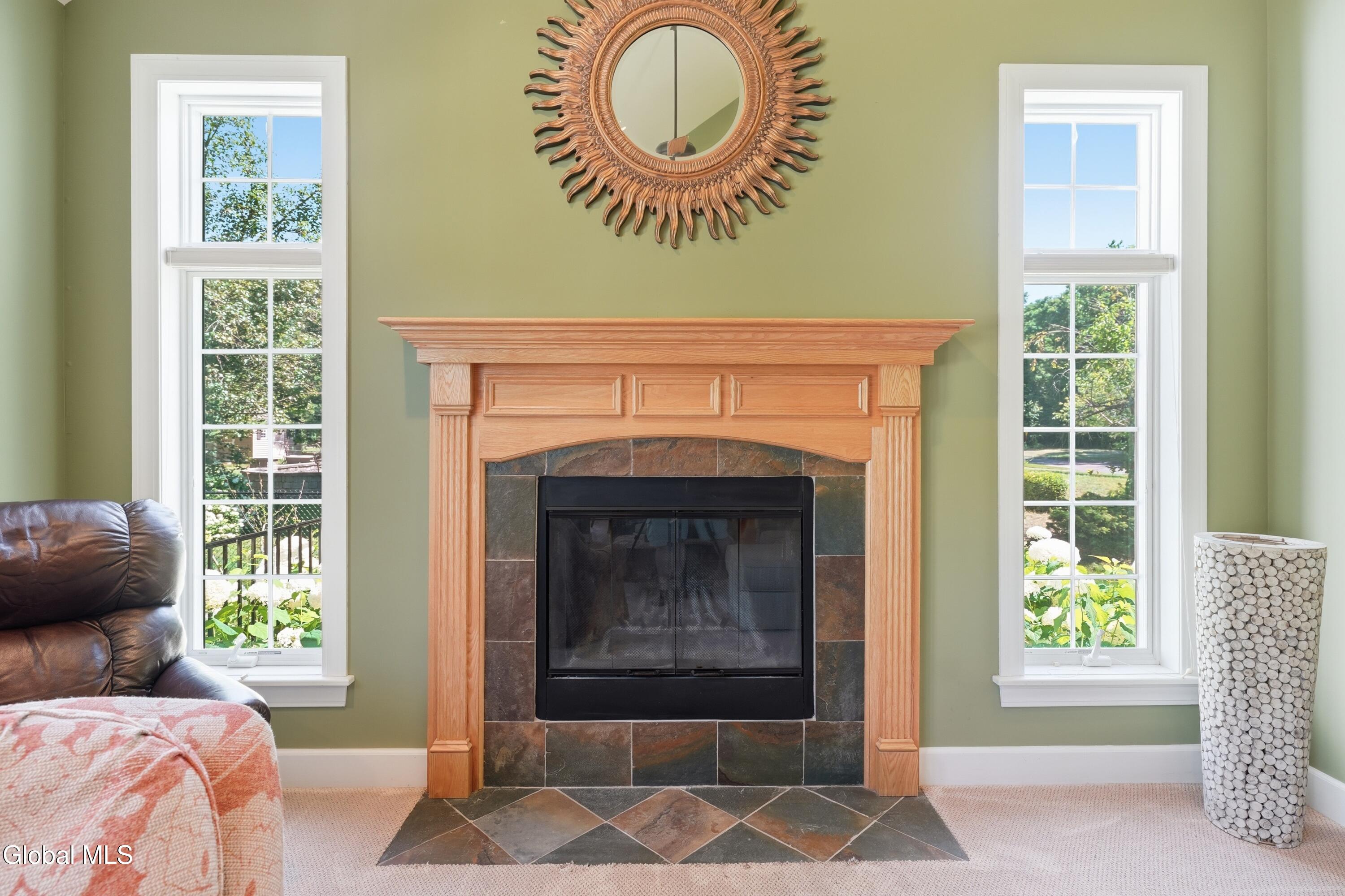 706 Penney Lane Schenectady NY 12303
