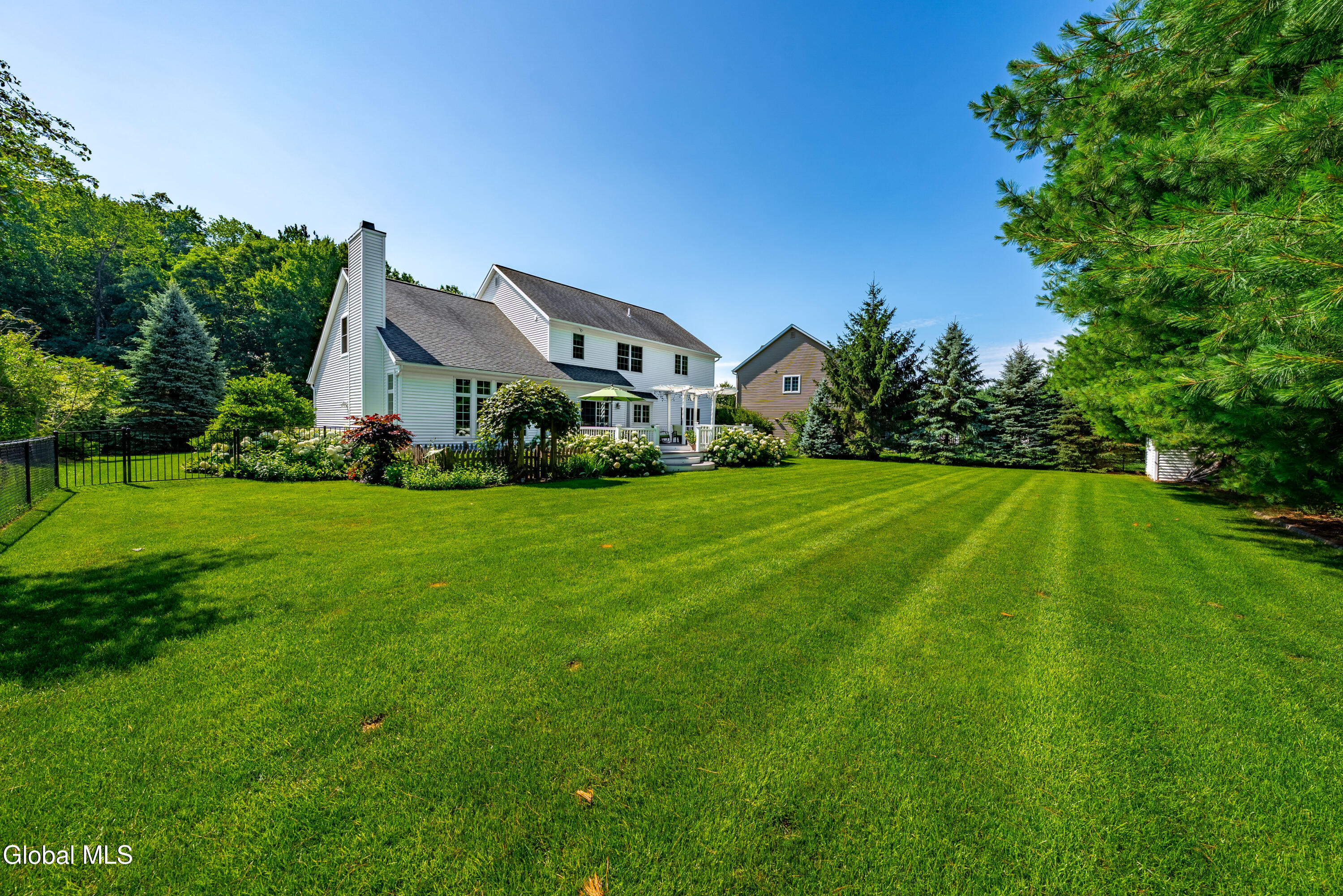 706 Penney Lane Schenectady NY 12303