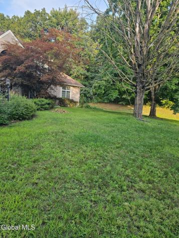 101 Old Niskayuna Road Loudonville NY 12211