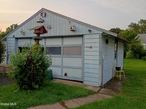 520 Elliott Street Glenville NY 12302