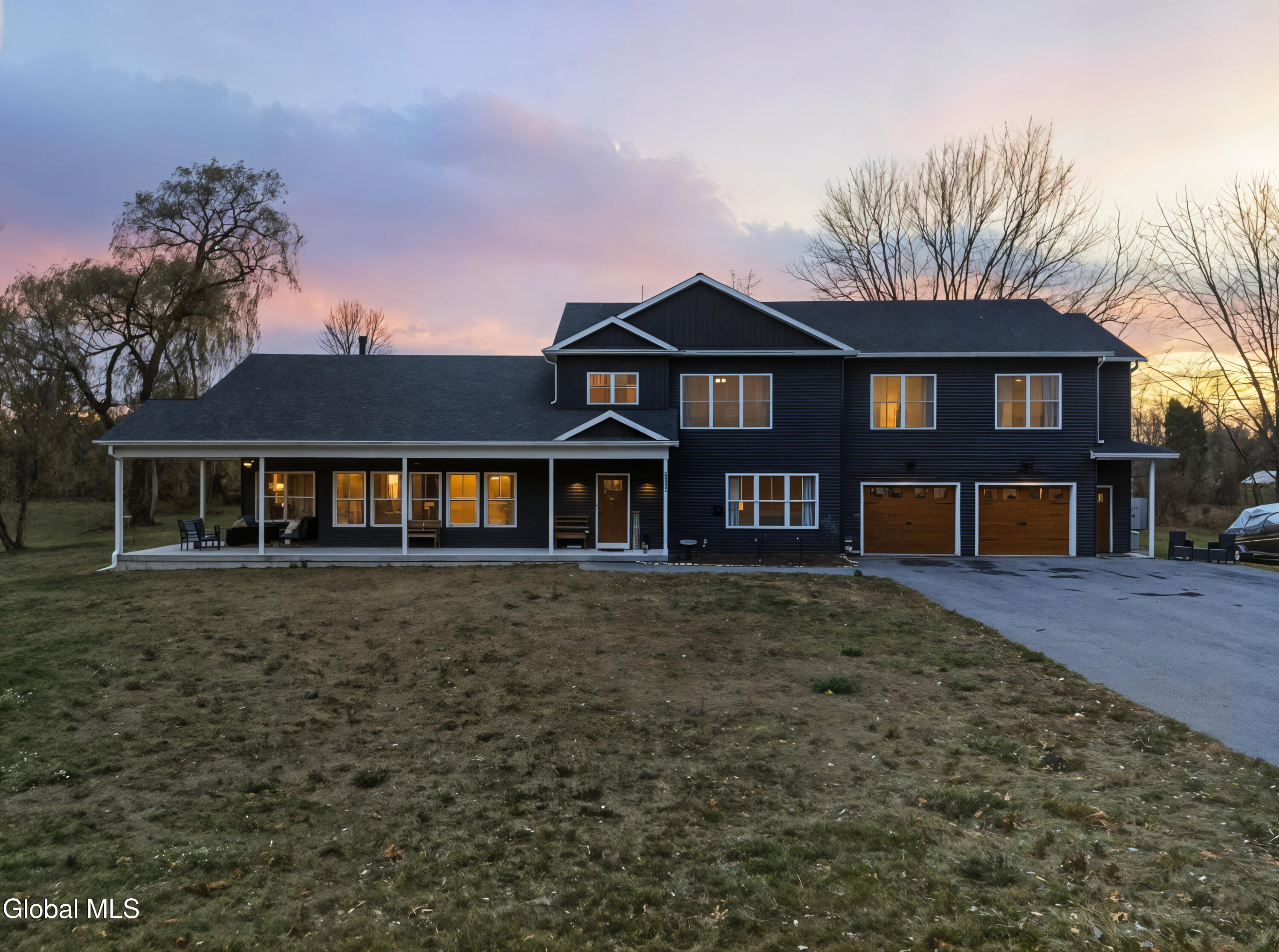 1633 W River Road Gansevoort NY 12831