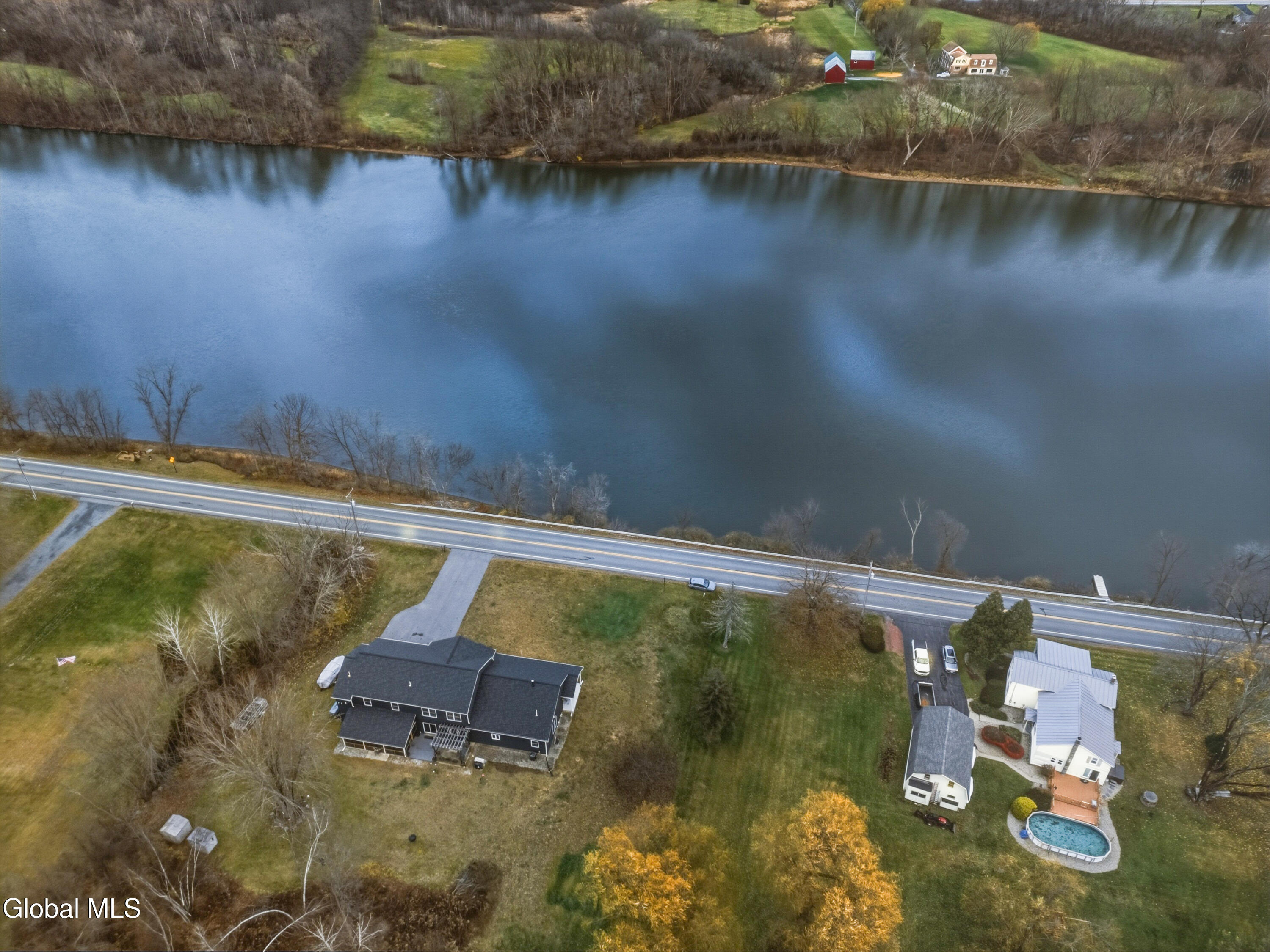 1633 W River Road Gansevoort NY 12831