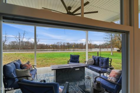 1633 W River Road Gansevoort NY 12831