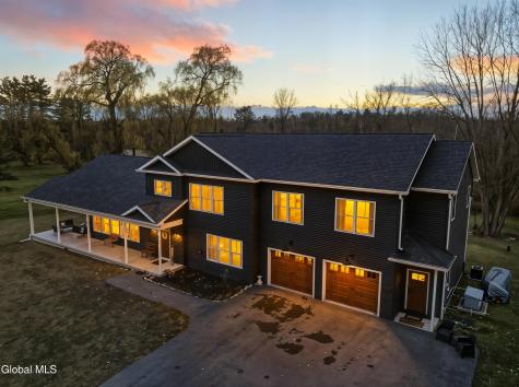 1633 W River Road Gansevoort NY 12831