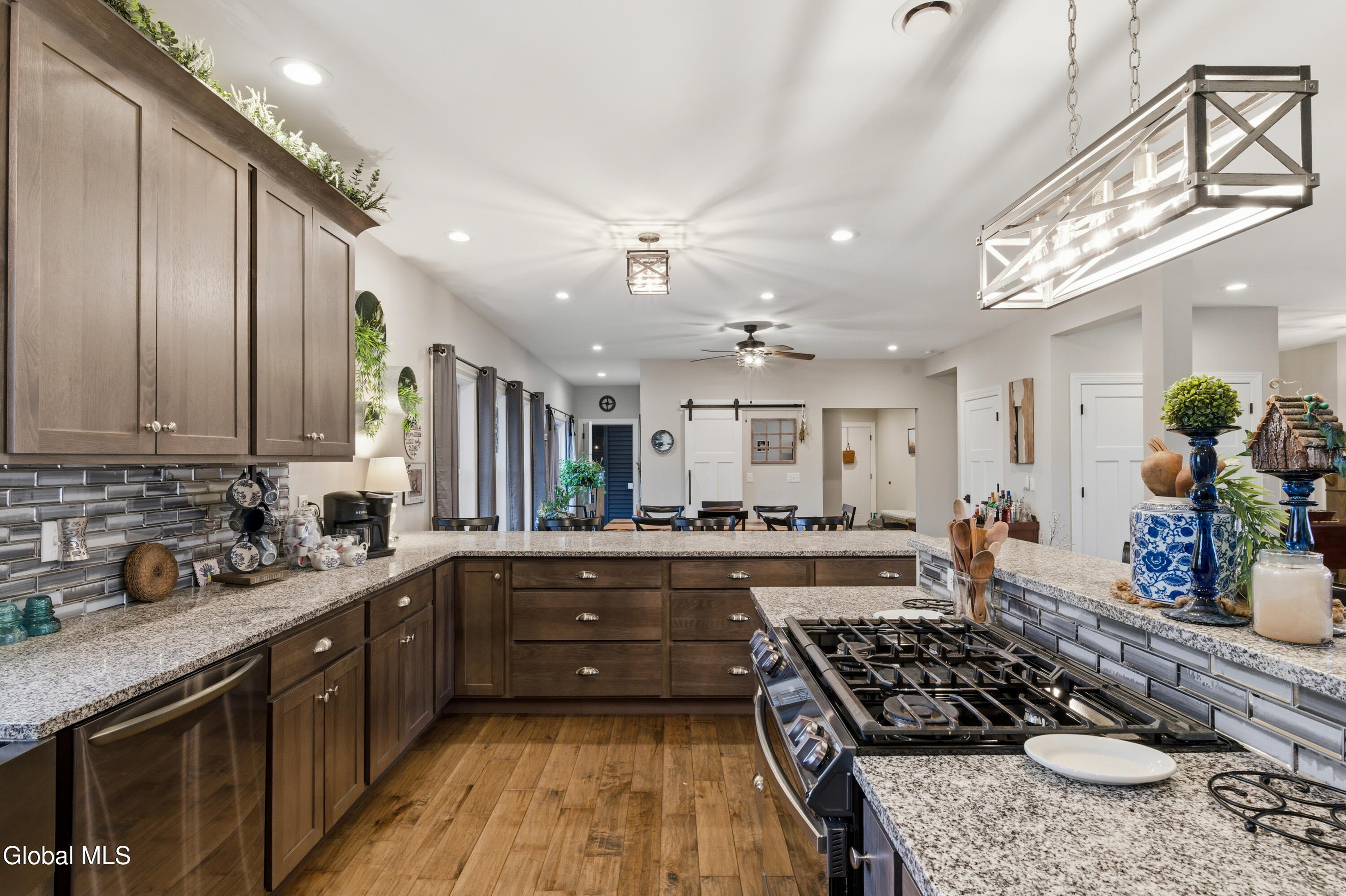 1633 W River Road Gansevoort NY 12831