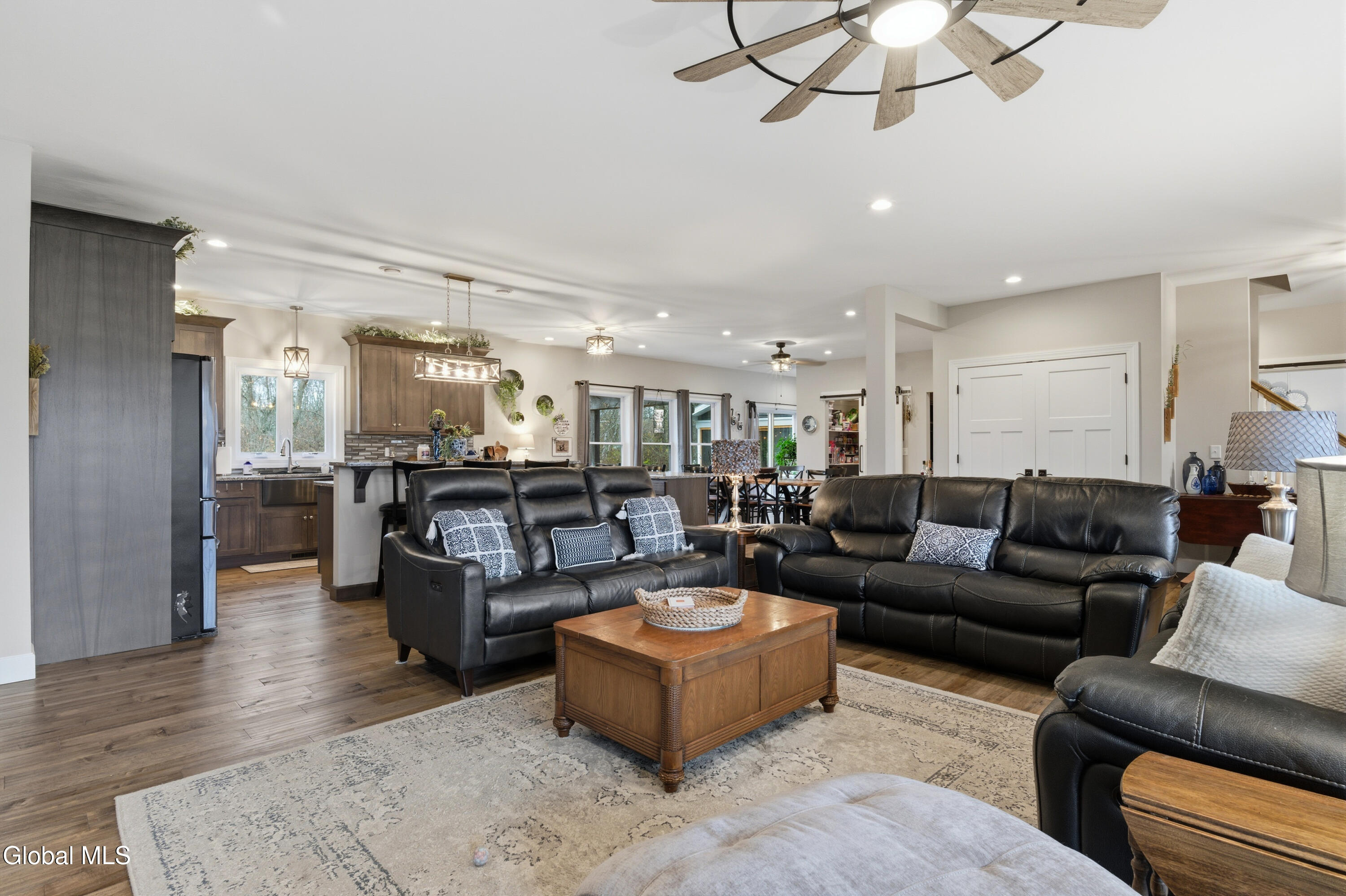 1633 W River Road Gansevoort NY 12831