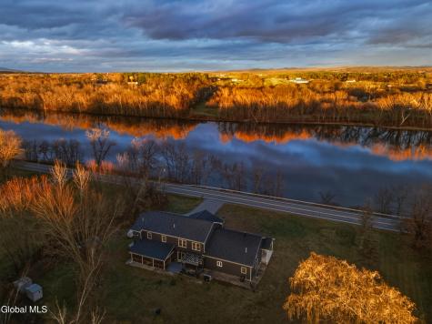 1633 W River Road Gansevoort NY 12831