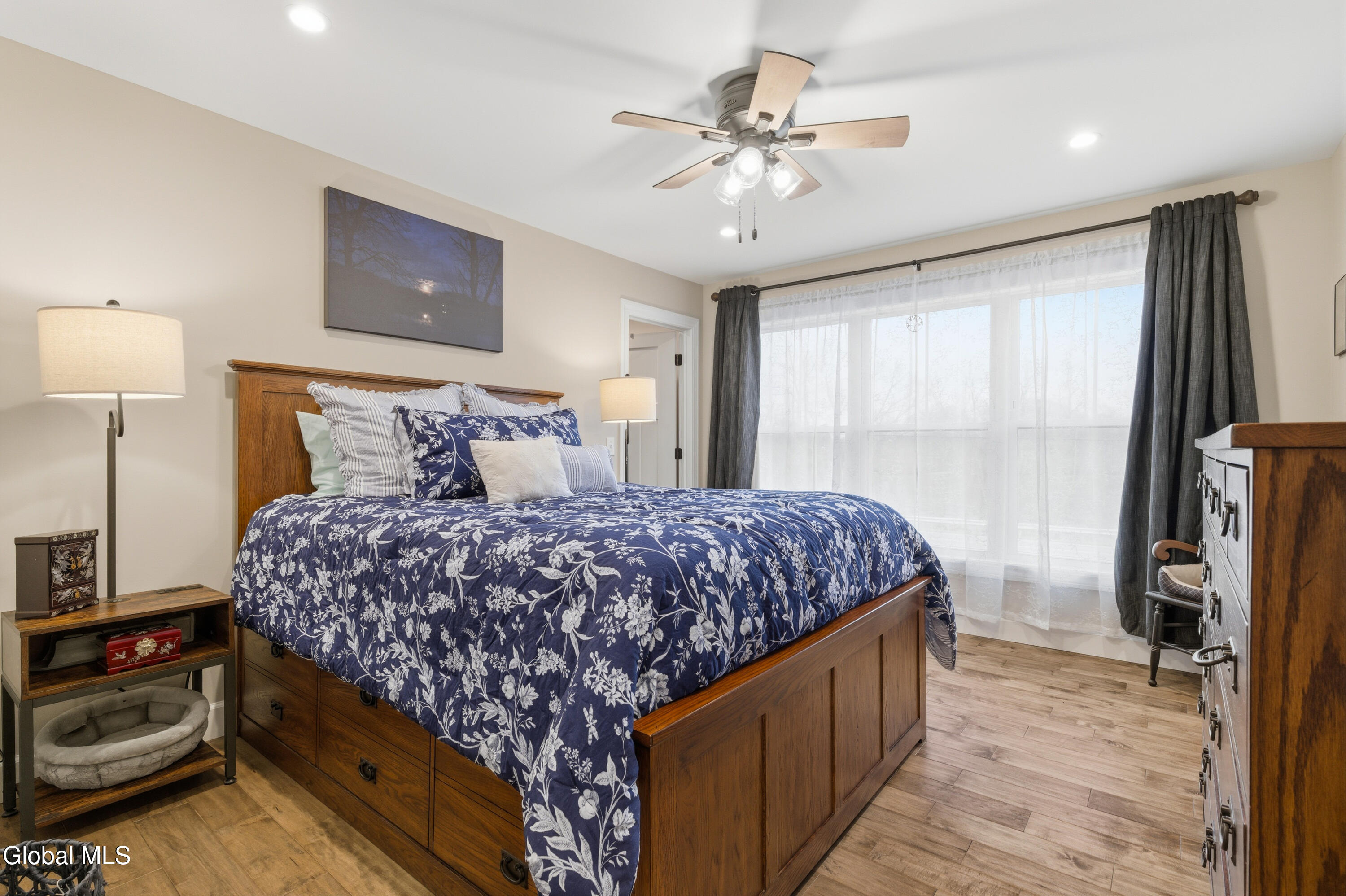 1633 W River Road Gansevoort NY 12831