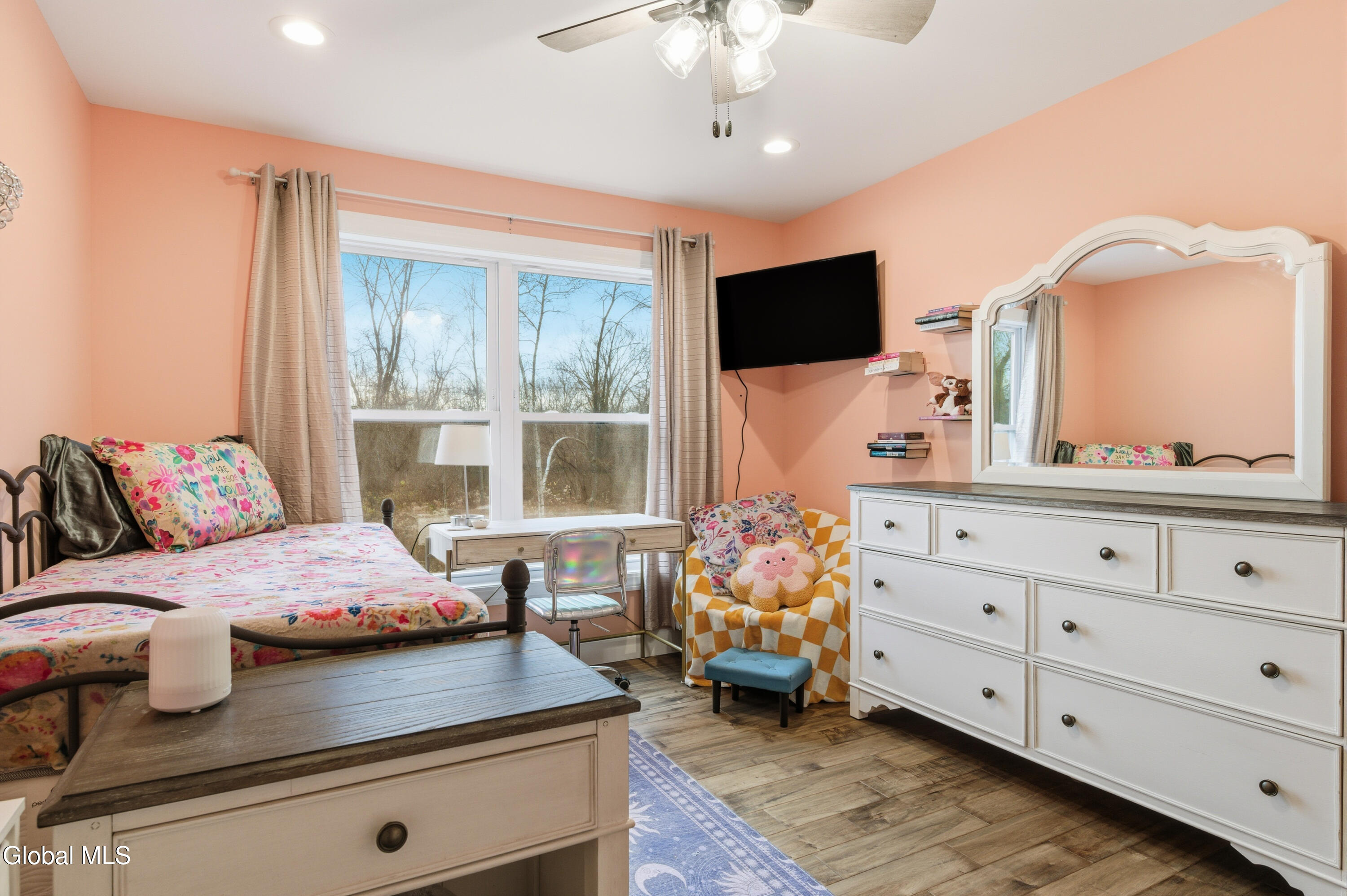 1633 W River Road Gansevoort NY 12831