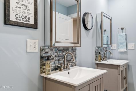 1633 W River Road Gansevoort NY 12831