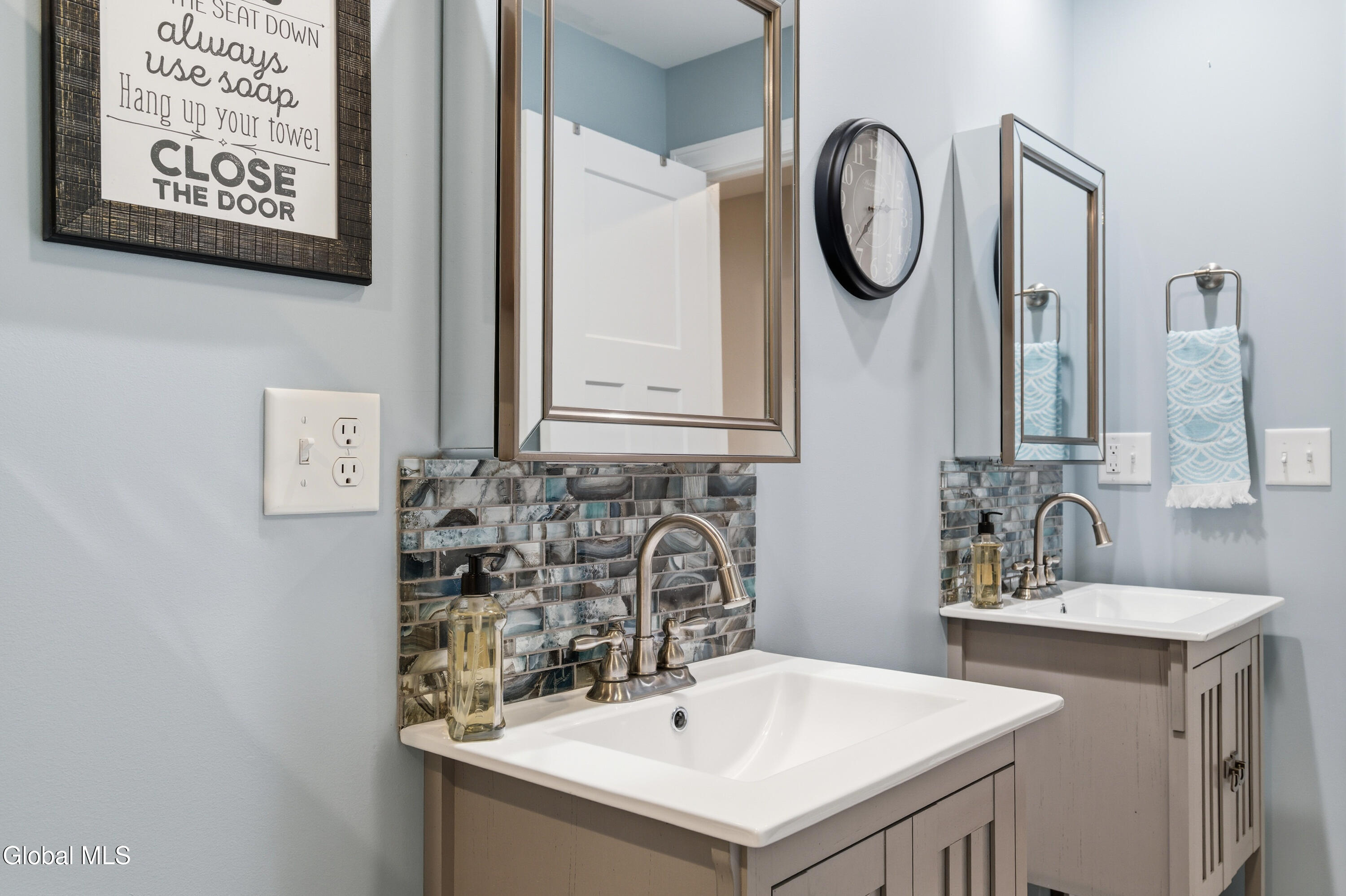 1633 W River Road Gansevoort NY 12831