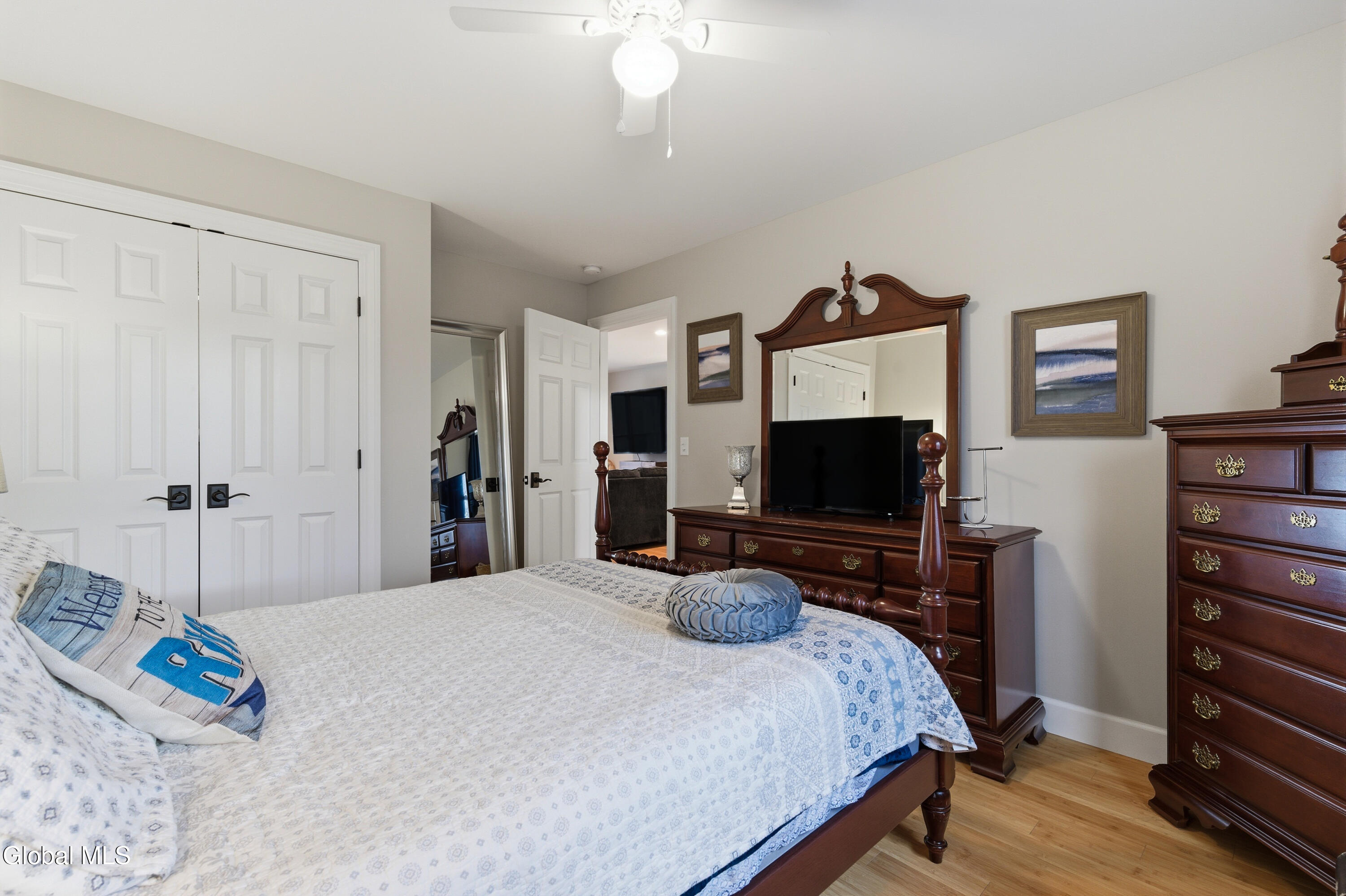 1633 W River Road Gansevoort NY 12831