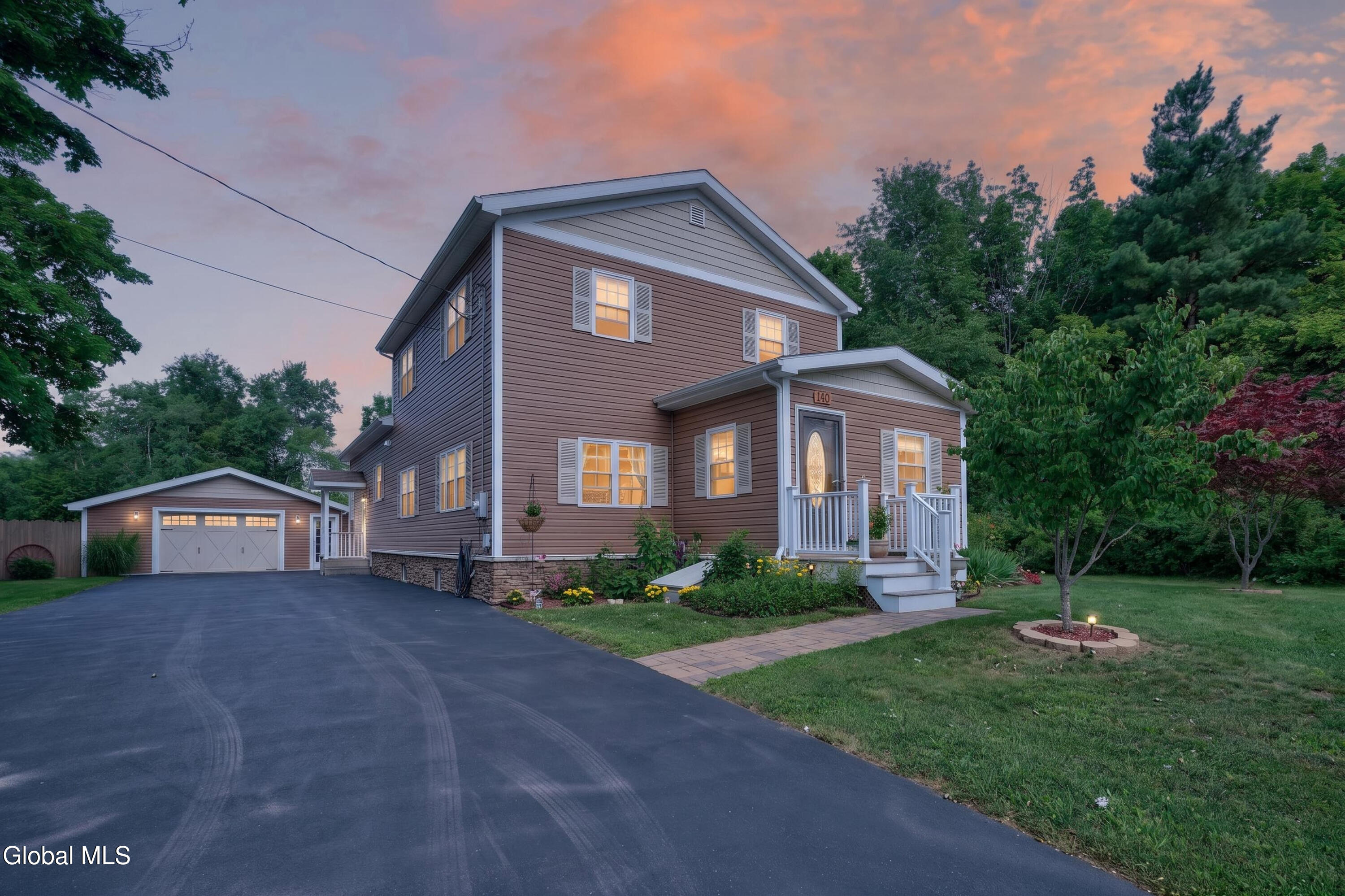 160 Hidley Road Wynantskill NY 12198